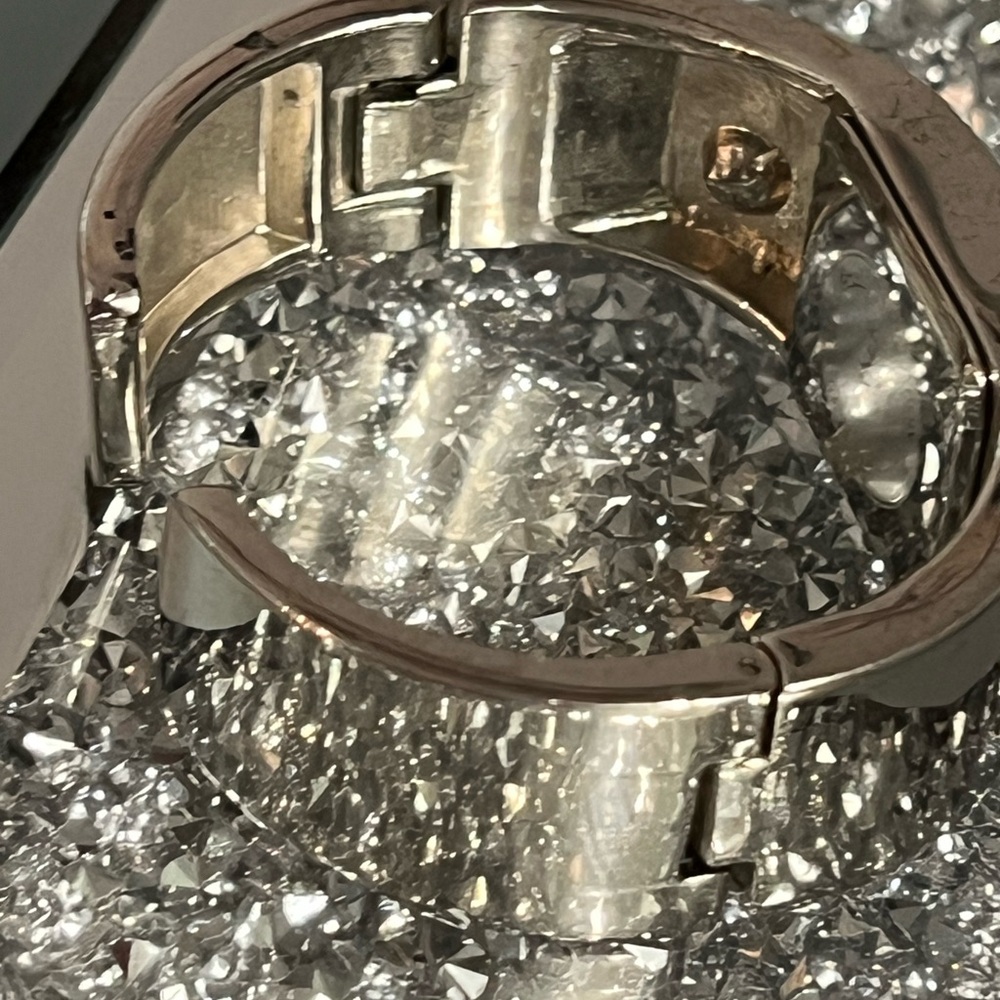 ⭐️TERNER BLING WATCH⭐️ - Picture 8 of 11